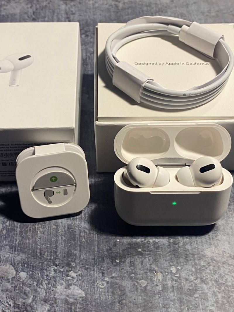 AirPods Pro  6990 � AirPods 2 5990